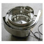 Small Personal Care Applications Vibratory Feeder Bowl Systems Plastic Cap Feeding Machine Small Personal Care Applications Vibratory Feeder Bowl Systems Plastic Cap Feeding Machine