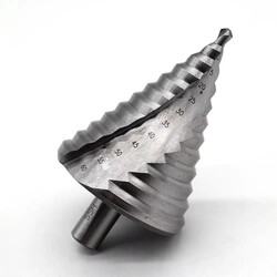 6-60mm Large Size Hole Opener High Speed Steel Spiral Groove Stepped Pagoda Drill Triangular Drill Multifunctional Drill Bit 6-60mm Large Size Hole Opener High Speed Steel Spiral Groove Stepped Pagoda Drill Triangular Drill Multifunctional Drill Bit