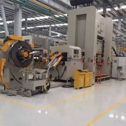 Automatic Feeder Decoiler Metal Straightening Machinery CNC 3 in 1 Servo Feeder for Stamping Machines Automatic Feeder Decoiler Metal Straightening Machinery CNC 3 in 1 Servo Feeder for Stamping Machines