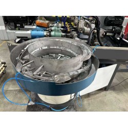 380/220V CE Certification Customization Vibration Bowl Feeder with Speed Adjustment Function 380/220V CE Certification Customization Vibration Bowl Feeder with Speed Adjustment Function