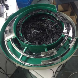 Vibrating Plate Automatic Feeder for Small Plastic Accessories - Customized , Manufacturer Direct Vibrating Plate Automatic Feeder for Small Plastic Accessories - Customized , Manufacturer Direct