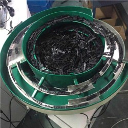 Automatic Plastic-Coated Vibration Bowl Feeder with Controller - Factory Manufacturer, Including Spare Parts Automatic Plastic-Coated Vibration Bowl Feeder with Controller - Factory Manufacturer, Including Spare Parts