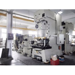 Open Single Punch Machine Cnc Power Press Metal Copper Foil Lunch Box Making Pneumatic Punching Machine Open Single Punch Machine Cnc Power Press Metal Copper Foil Lunch Box Making Pneumatic Punching Machine