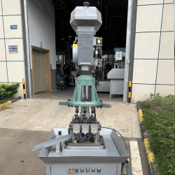 MU300 U-Type Circle Adjustable Multi-Axis Machine - Multi-Spindle Head - Fast Installation & Convenient Adjustment MU300 U-Type Circle Adjustable Multi-Axis Machine - Multi-Spindle Head - Fast Installation & Convenient Adjustment