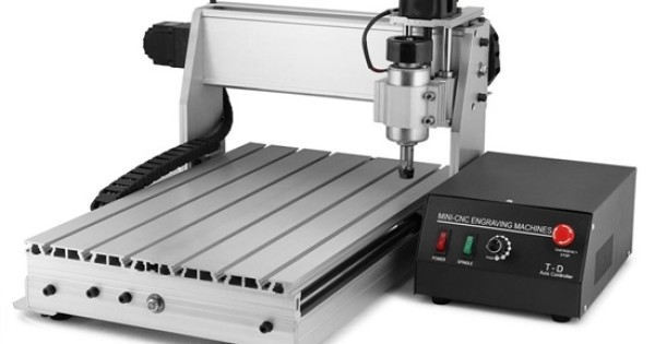 3 Axis/4 Axis CNC Router with 300x400x60mm Working Area