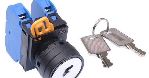 22mm 3 Position Maintained Key Switch 2NO IP65 YW1K-3AE20