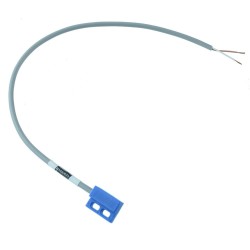 Right Hand Reed Switch Flange Mount SPST-NO 500mA 400V - MMPSA 240/30, S1692