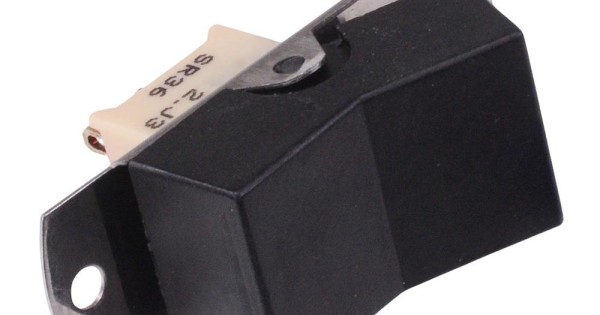 On-On Vertical Rocker Switch SPDT 4A 30VDC SR36S010012