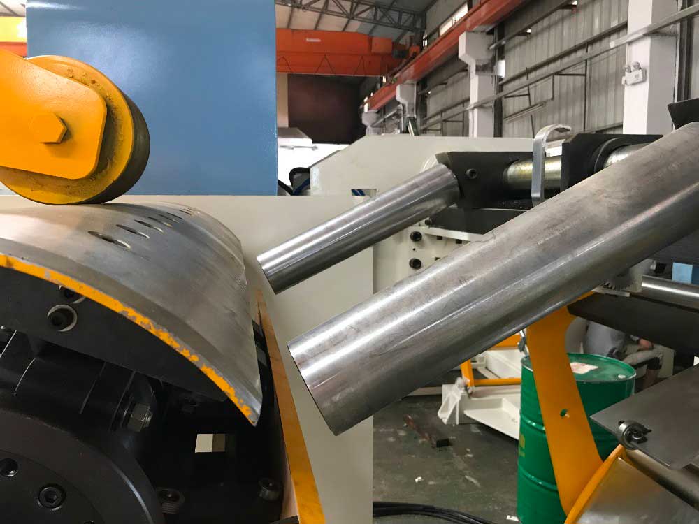 NCMF series for medium plate decoiler straightener and feeder 3 in 1 sheet metal machine