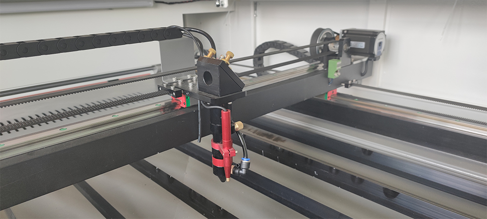 120W CO2 Laser Cutting Engraving Machine 35 x 23 Inches Auto Focus Wood Acrylic With Industry Water Chiller Compatible With Light Burn Software