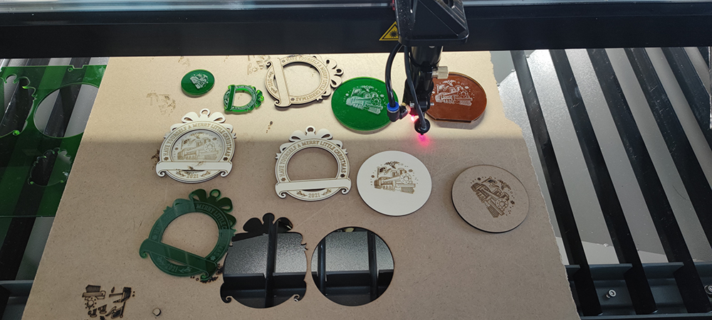 35 x 23 Inches CO2  Laser Cutting Engraving Machine For Wood Acrylic With Industry Water Chiller Compatible With LightBurn Software