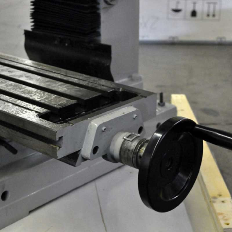 Socoje Tools 9 1/2" X 32" Gear-Head Benchtop Milling Drilling Machine | ZX45