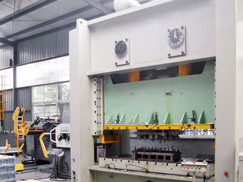 Steel Plates Stamping Press Machine Aluminium Coin Punching Machine In Stock