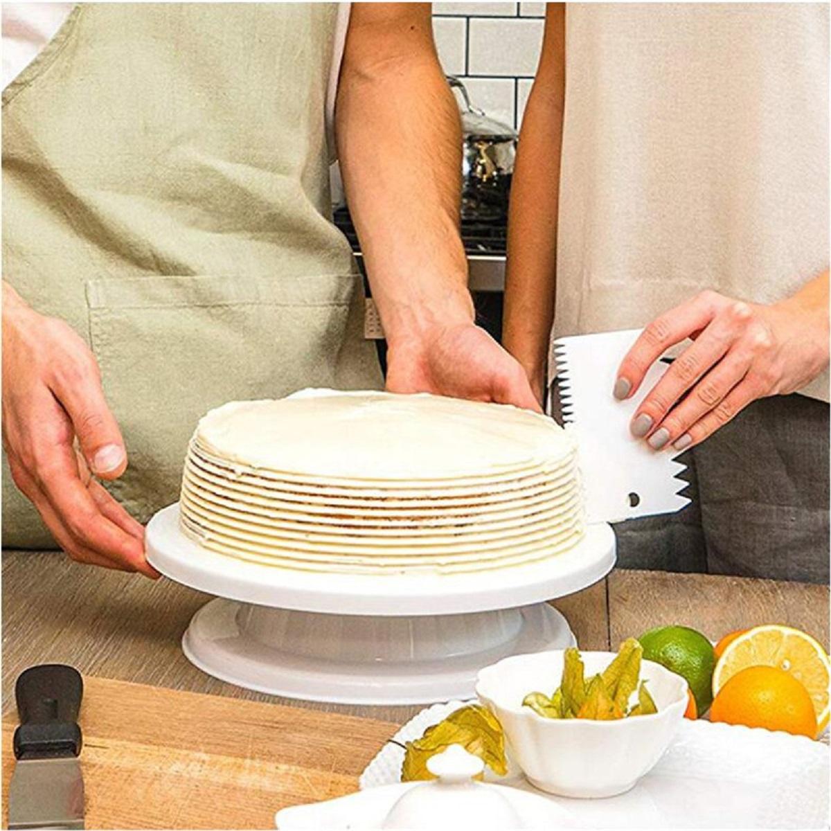 21pcs Cake Decorating Tool Kit Baking Fondant Supplies Turntable Bag Tip Spatula