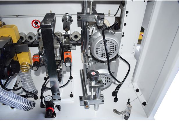 Automatic linear edge banding machine Thickness 0.5-3.0 mm 1PH 220V