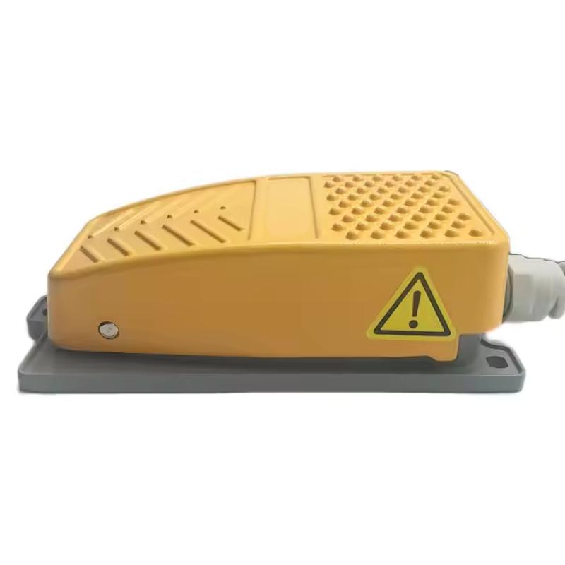 Industrial Foot Switches Cast Aluminum Alloy Shell protection Grade IP54 Contact Plated With 24K Gold
